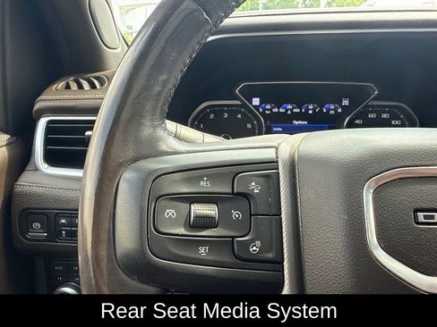 Used 2021 GMC Yukon XL Denali w/ Denali Ultimate Package AWD/4WD image 17