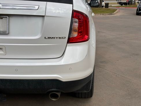 Used 2013 Ford Edge Limited w/ Driver Entry Pkg image 12