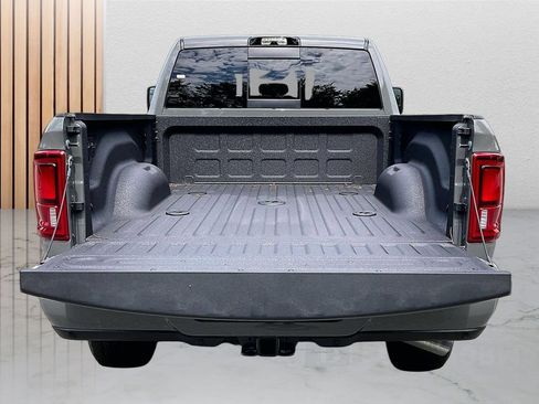 New 2026 RAM 2500 Big Horn AWD/4WD image 23