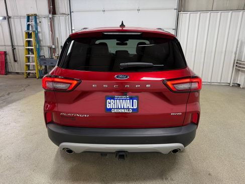 Used 2023 Ford Escape Platinum w/ Premium Technology Package image 28