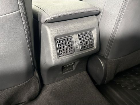 Used 2025 Toyota Camry XLE image 54