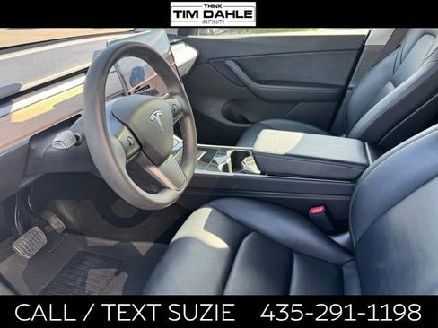 Used 2021 Tesla Model Y Long Range AWD/4WD image 12