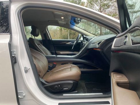 Used 2016 Lincoln MKZ Base 4dr Sedan w/ Equipment Group 200A Select image 53