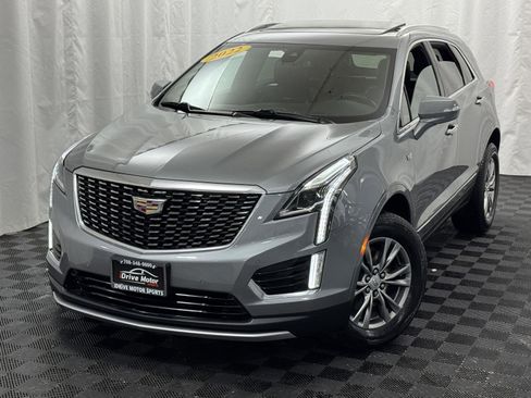 Used 2022 Cadillac XT5 Premium Luxury image 2
