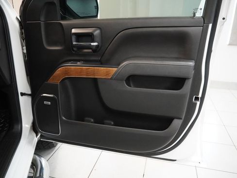 Used 2014 Chevrolet Silverado 1500 LTZ w/ Texas Edition, 1LZ Trim RWD image 26