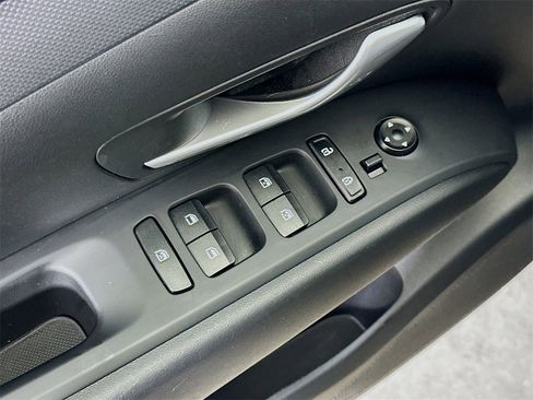 Used 2023 Hyundai Tucson SEL image 20