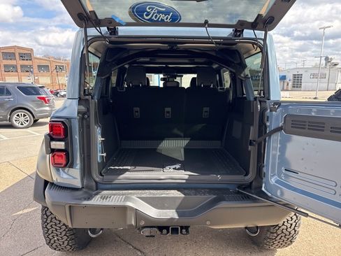 New 2025 Ford Bronco Raptor image 11