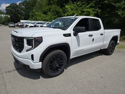 New 2025 GMC Sierra 1500 Pro w/ Graphite Edition