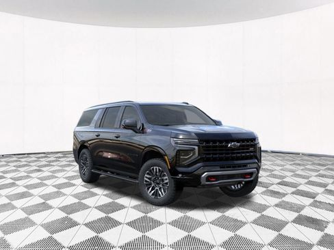 New 2026 Chevrolet Suburban Z71 AWD/4WD image 8