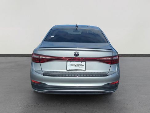 New 2026 Volkswagen Jetta Sport FWD image 4