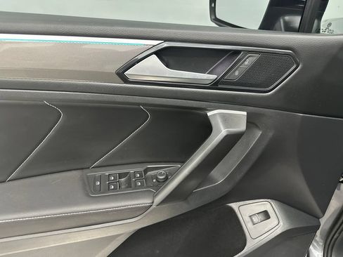 Used 2024 Volkswagen Tiguan SE R-Line w/ MDO Package, Three-Row FWD image 15