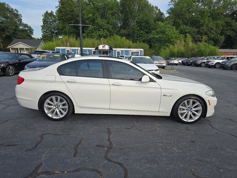 Used 2011 BMW 535i Sedan RWD image 4