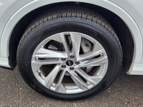 Used 2021 Audi Q7 3.0T Premium Plus w/ Premium Plus Package image 22