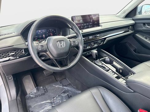 Used 2023 Honda Accord EX-L image 14