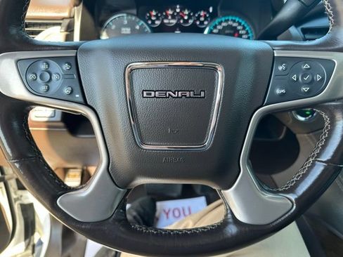 Used 2020 GMC Yukon XL Denali w/ Denali Ultimate Package AWD/4WD image 21