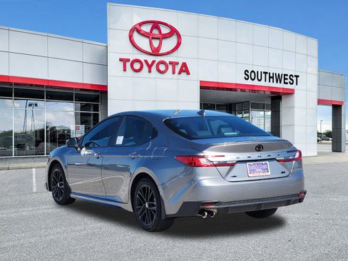 New 2026 Toyota Camry SE w/ Convenience Package image 4