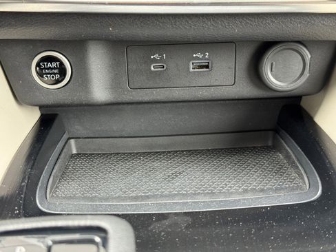 Used 2023 Nissan Rogue SL w/ SL Premium Package FWD image 28