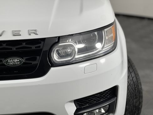 Used 2014 Land Rover Range Rover Sport Supercharged AWD/4WD image 7