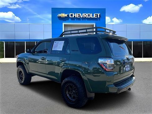 Used 2020 Toyota 4Runner Limited image 5