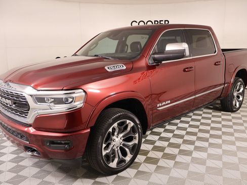 Used 2023 RAM 1500 Limited AWD/4WD image 11