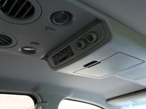 Used 2004 Nissan Armada SE w/ (BOS) Bose Pkg AWD/4WD image 18