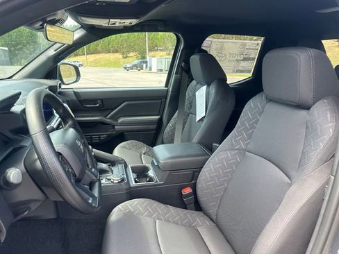 New 2026 Toyota Tacoma SR5 AWD/4WD image 17