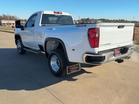 Used 2024 Chevrolet Silverado 3500 LT image 7