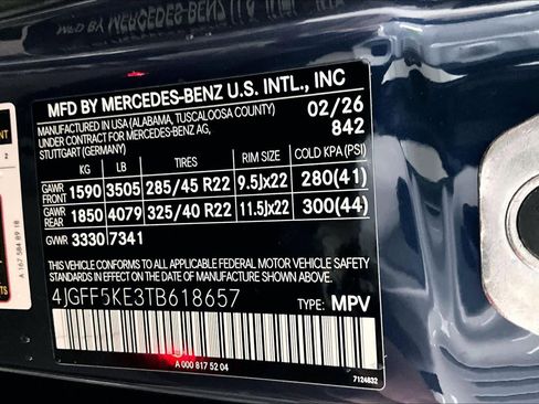 New 2026 Mercedes-Benz GLS 450 4MATIC image 13