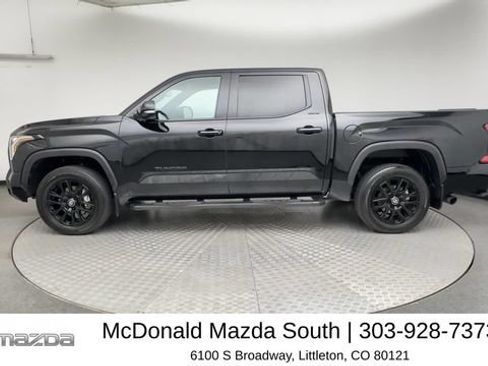Used 2025 Toyota Tundra Limited AWD/4WD image 5