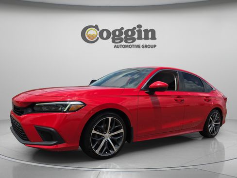 Used 2023 Honda Civic Touring image 1