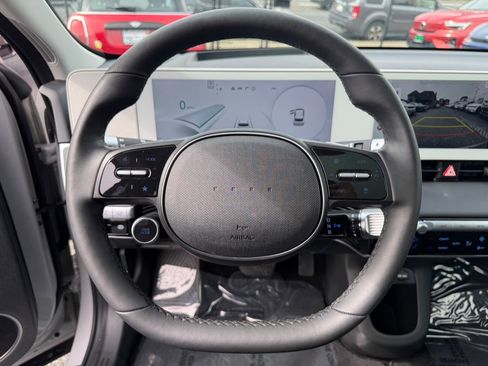 Used 2023 Hyundai Ioniq 5 Limited image 16