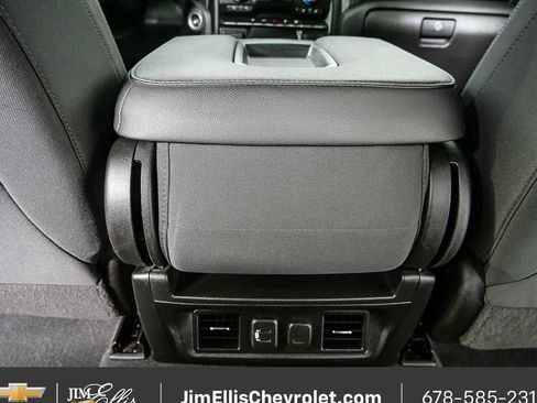 Certified 2021 Chevrolet Silverado 1500 LT AWD/4WD image 17
