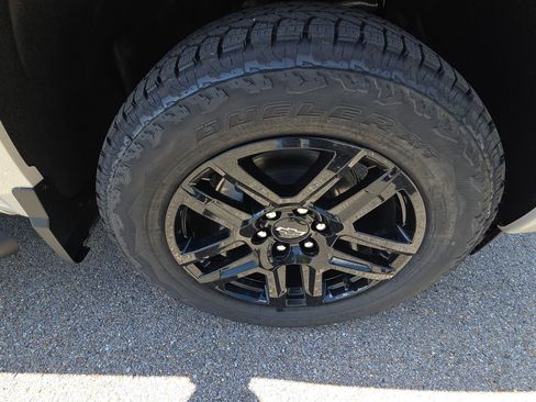 New 2026 Chevrolet Silverado 1500 RST AWD/4WD image 11