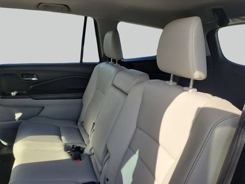 Used 2016 Honda Pilot EX-L image 11