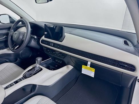 New 2026 Honda HR-V LX image 26