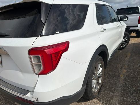 Used 2023 Ford Explorer Limited RWD image 5