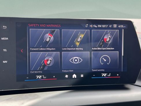 Used 2025 BMW M235i xDrive w/ Premium Package image 25