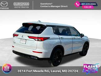Used 2022 Mitsubishi Outlander SE video 3