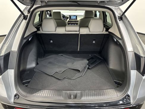 Certified 2025 Honda HR-V EX-L image 30