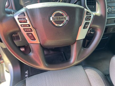 Used 2018 Nissan Titan S w/ S Utility Package image 13