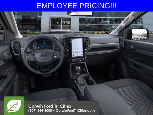 New 2025 Ford Ranger XLT w/ Black Appearance Package AWD/4WD image 9