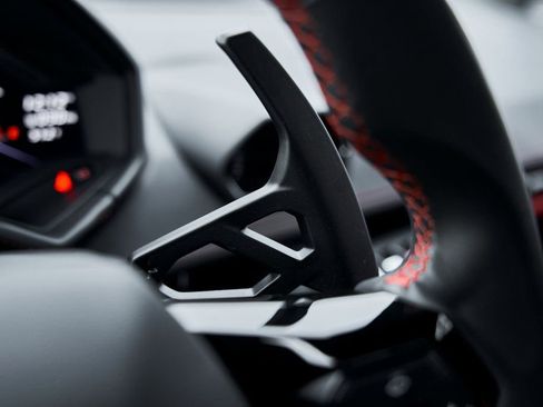 Used 2023 Lamborghini Huracan EVO image 57