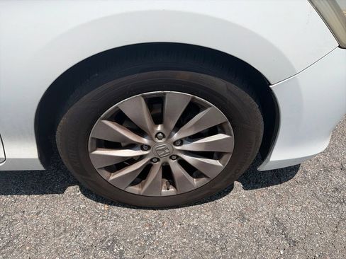 Used 2015 Honda Accord Touring image 12