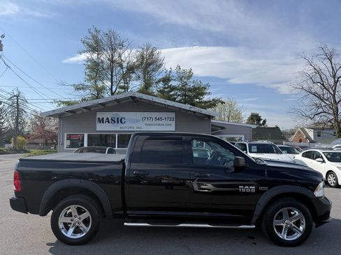 Used 2014 RAM 1500 Express image 3