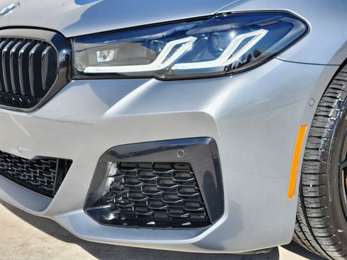 Used 2023 BMW 530i w/ M Sport Package image 8