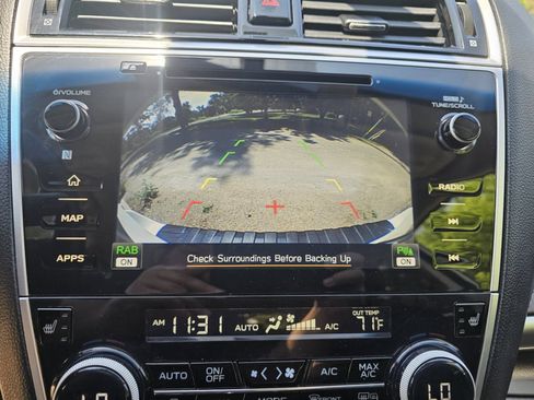 Used 2019 Subaru Outback 3.6R Limited AWD/4WD image 19