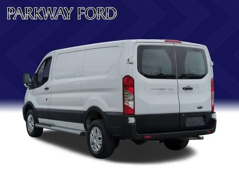 Used 2025 Ford Transit 250 Low Roof w/ Exterior Upgrade Package RWD image 3