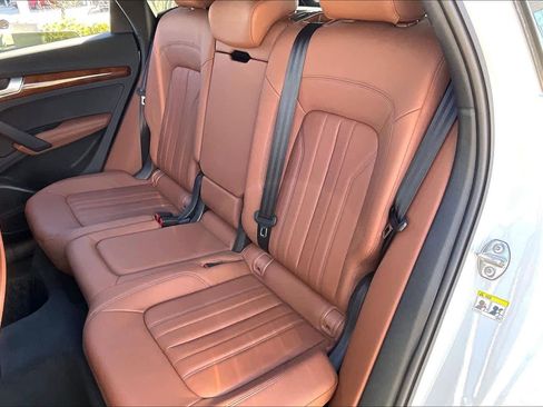 Used 2023 Audi Q5 2.0T Premium Plus w/ Premium Plus Package image 19