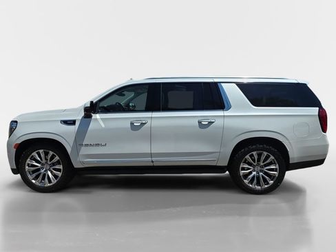 Used 2024 GMC Yukon XL Denali w/ Max Trailering Package AWD/4WD image 2
