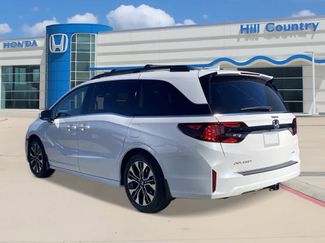 New 2026 Honda Odyssey Elite video 2